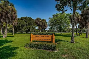 2117 Lakewood Club Dr S, Saint Petersburg, FL 33712 - Photo 39