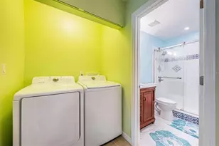 2117 Lakewood Club Dr S, Saint Petersburg, FL 33712 - Photo 31