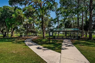 2117 Lakewood Club Dr S, Saint Petersburg, FL 33712 - Photo 43