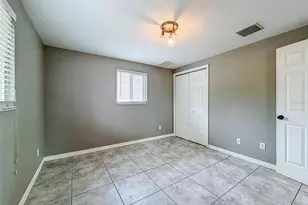 4925 Beacon Hill Dr, New Port Richey, FL 34652 - Photo 31