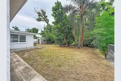 4925 Beacon Hill Drive, New Port Richey, FL 34652 - Photo 13
