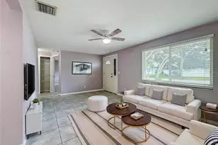 4925 Beacon Hill Dr, New Port Richey, FL 34652 - Photo 5