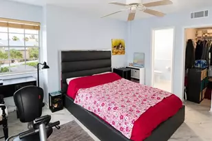 6931 Stonesthrow Cir N, Saint Petersburg, FL 33710 - Photo 7