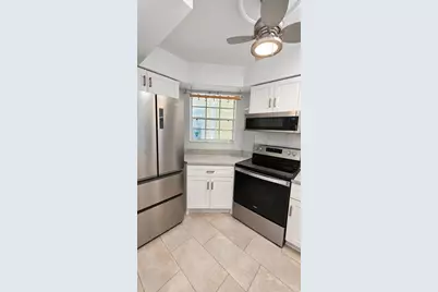 6931 Stones Throw Circle N #5208, Saint Petersburg, FL 33710 - Photo 3