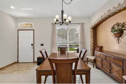30524 Lanesborough Circle, Wesley Chapel, FL 33543 - Photo 5