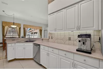 30524 Lanesborough Circle, Wesley Chapel, FL 33543 - Photo 15