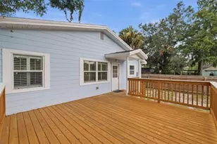 9402 N 12th St, Tampa, FL 33612 - Photo 13