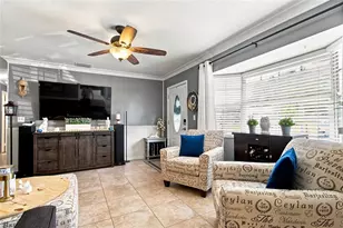 1206 Tulipwood Dr, Seffner, FL 33584 - Photo 9