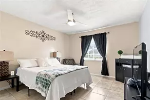 1206 Tulipwood Dr, Seffner, FL 33584 - Photo 21