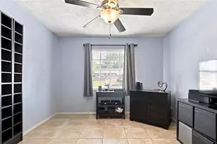 1206 Tulipwood Dr, Seffner, FL 33584 - Photo 19