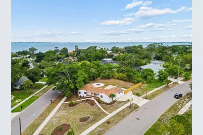 7745 Westmoreland Drive, Sarasota, FL 34243 - Photo 17