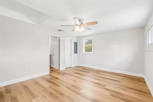 7745 Westmoreland Dr, Sarasota, FL 34243 - Photo 23