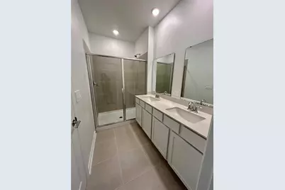 7081 Rosy Sky Avenue, Orlando, FL 32829 - Photo 19