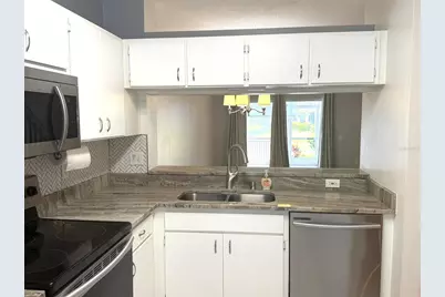 6211 Bayside Key Drive, Tampa, FL 33615 - Photo 5