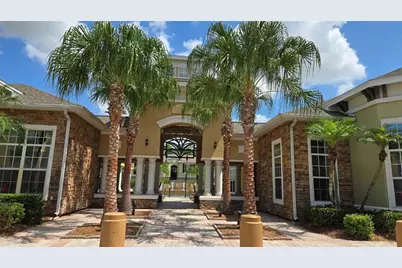 10021 Courtney Palms Boulevard #303, Tampa, FL 33619 - Photo 1