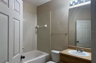 10021 Courtney Palms Blvd, Tampa, FL 33619 - Photo 7