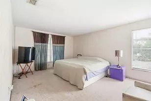 15806 Pennington Rd, Tampa, FL 33624 - Photo 33