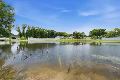15806 Pennington Road, Tampa, FL 33624 - Photo 3