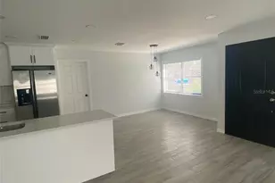 5008 Parade St, Tampa, FL 33617 - Photo 5