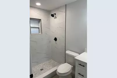 5008 Parade Street, Tampa, FL 33617 - Photo 11
