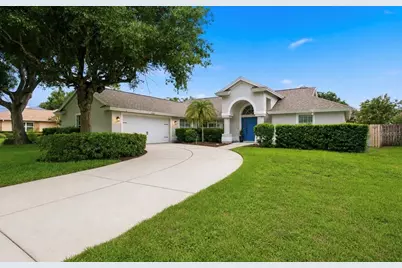 16607 Longleat Drive, Lutz, FL 33549 - Photo 1