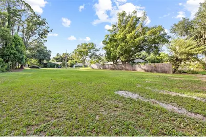 18703.5 Lakeshore Dr, Lutz, FL 33549 - Photo 3