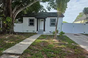 2590 18th Ave N, Saint Petersburg, FL 33713 - Photo 1