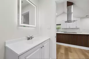 2590 18th Ave N, Saint Petersburg, FL 33713 - Photo 13