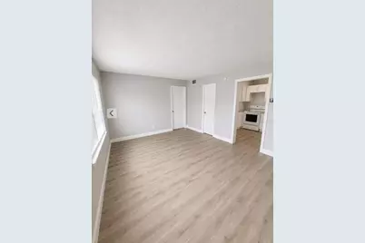 1407 N Betty Lane #4, Clearwater, FL 33755 - Photo 3