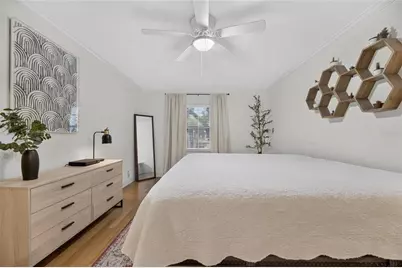 3812 N Oak Drive #M32, Tampa, FL 33611 - Photo 15