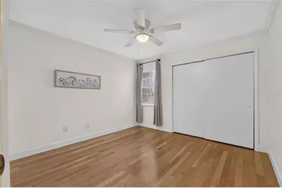 3812 N Oak Drive #M32, Tampa, FL 33611 - Photo 19