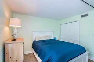 5215 Coquina Key Dr SE, Saint Petersburg, FL 33705 - Photo 15