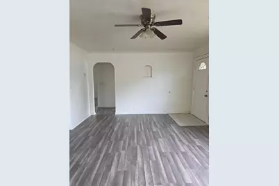 1800 22nd Avenue S, Saint Petersburg, FL 33712 - Photo 13