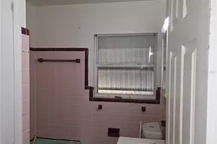 1800 22nd Ave S, Saint Petersburg, FL 33712 - Photo 15