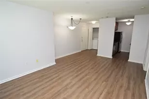 11901 4th Street N, Saint Petersburg, FL 33716 - Photo 21