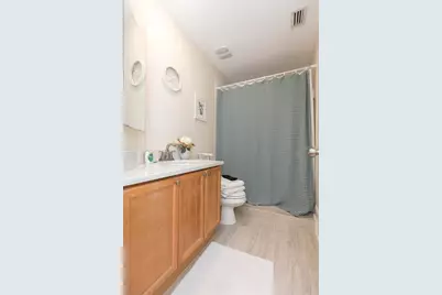 1050 Starkey Road #104, Largo, FL 33771 - Photo 27