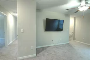 7217 Ronnie Gardens Ct, Tampa, FL 33619 - Photo 21