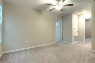 7217 Ronnie Gardens Ct, Tampa, FL 33619 - Photo 23