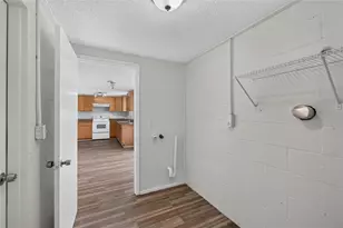 5010 Shetland Ave, Tampa, FL 33615 - Photo 17