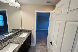 345 Villa Corte Dr, Lutz, FL 33549 - Photo 43