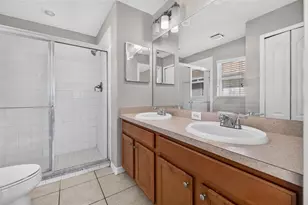 10717 Shady Preserve Dr, Riverview, FL 33579 - Photo 17