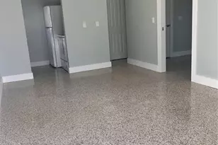 40 82nd Ave S, Treasure Island, FL 33706 - Photo 15