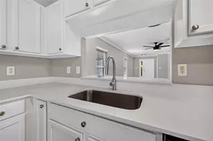 10629 Shady Preserve Dr, Riverview, FL 33579 - Photo 15