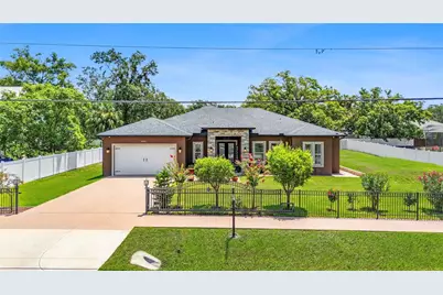 17601 Hanna Road, Lutz, FL 33549 - Photo 1
