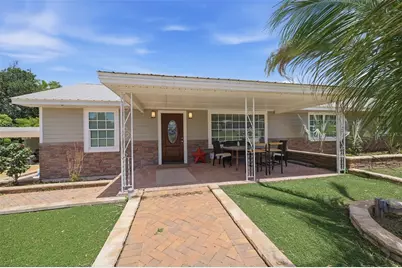 8744 Gall Blvd, Zephyrhills, FL 33541 - Photo 7