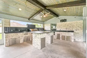 1180 Battersea Ave, Spring Hill, FL 34609 - Photo 45