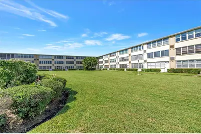 1051 79th Avenue N #105, Saint Petersburg, FL 33702 - Photo 23
