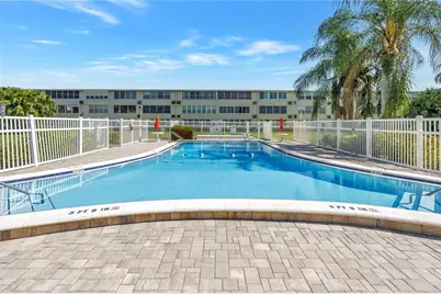 1051 79th Avenue N #105, Saint Petersburg, FL 33702 - Photo 19