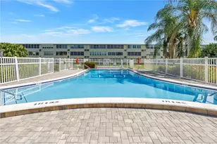 1051 79th Ave N, Saint Petersburg, FL 33702 - Photo 25