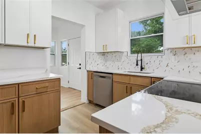 4660 7th Avenue N, Saint Petersburg, FL 33713 - Photo 7